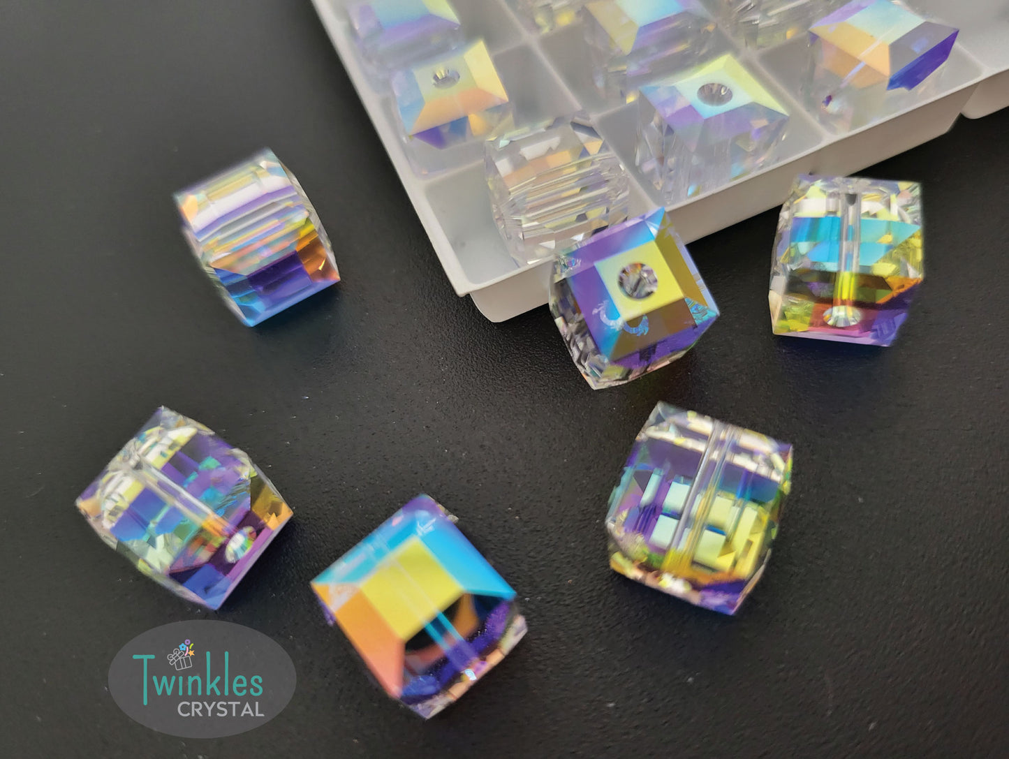 5601-4mm 6mm 8mm 10mm Swarovski Beads Cube Bead - Crystal AB