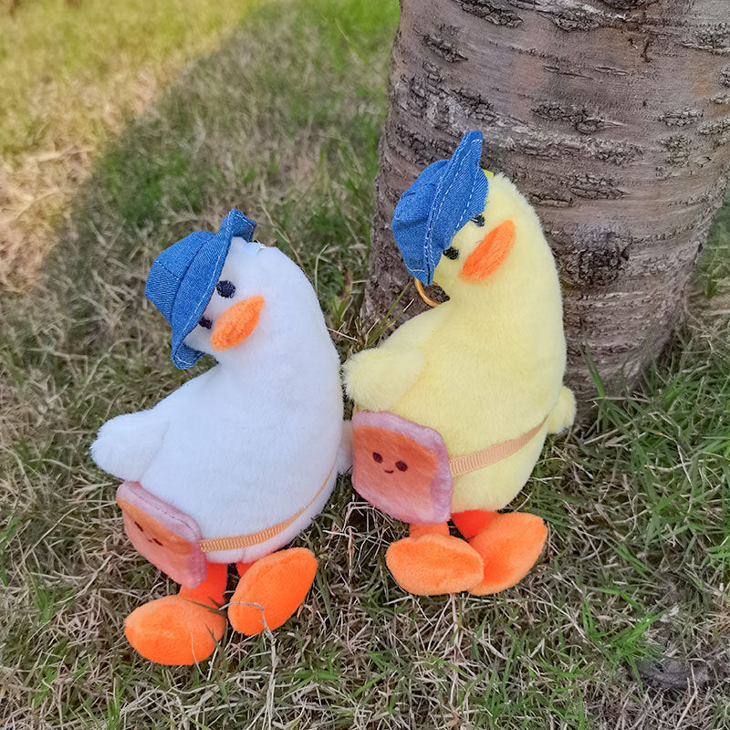 Tilt-Head Duck Plush Keychain – Mini Stuffed Animal Bag Charm