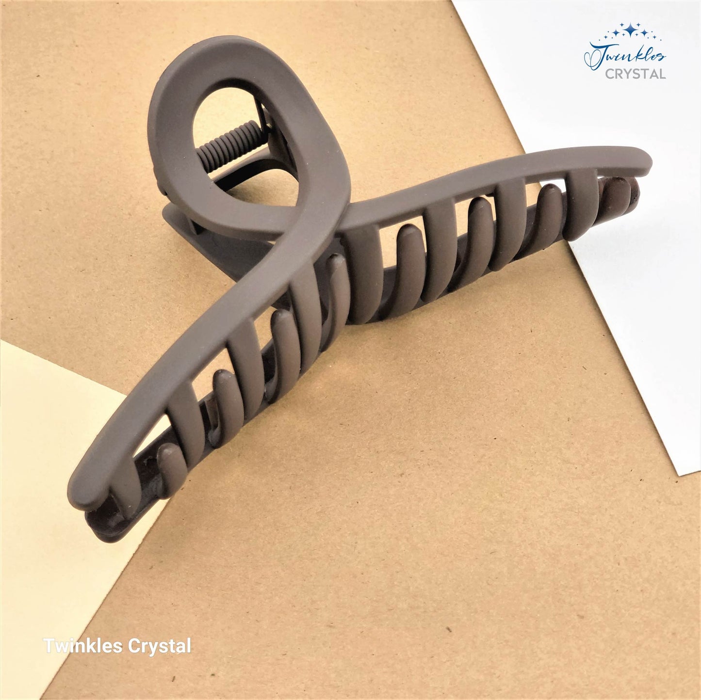 Popular 11.5cm Plastic Hair Claw Clip Matte Color