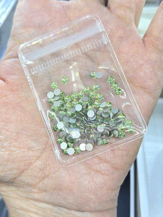 Swarovski Flatback no Hotfix Crystal  - 144pcs #2088-SS12 (3.0 - 3.2mm)