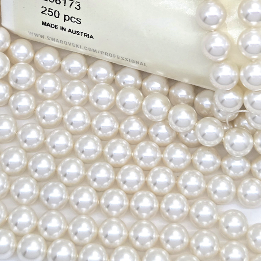 #650 - Swarovski Crystal Pearl - White