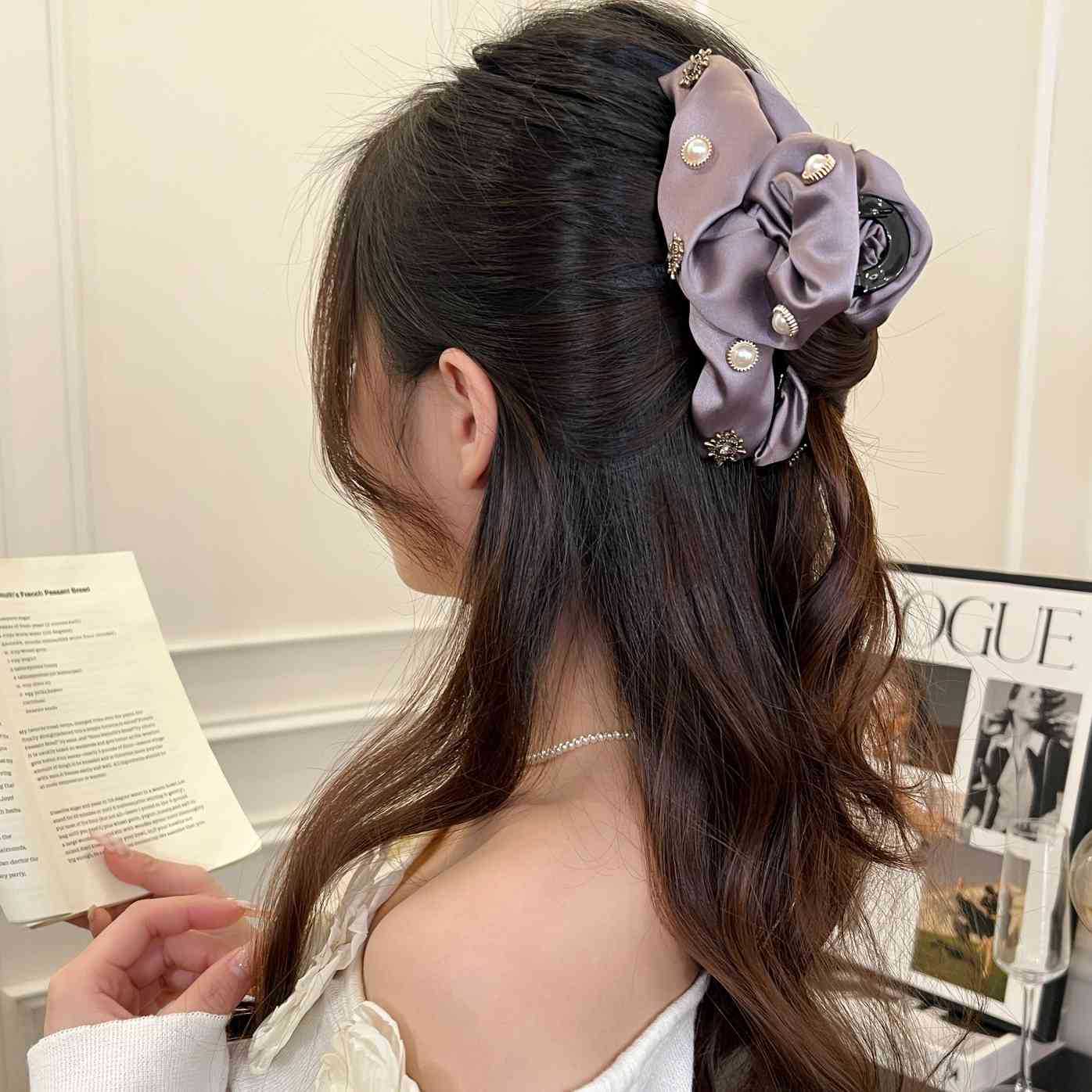 Elegant Pleated Hair Claw Clip Everyday Hair Accessory