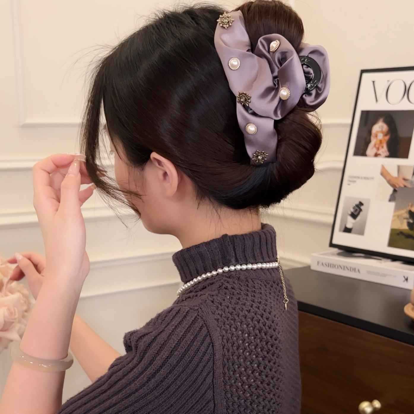 Elegant Pleated Hair Claw Clip Everyday Hair Accessory