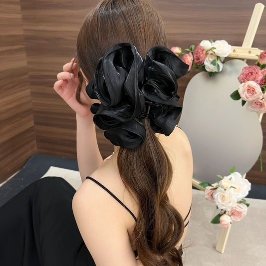 [B1325] Pleated Cloud Hair Claw Clip, Chic & Versatile Everyday Hair Accessory