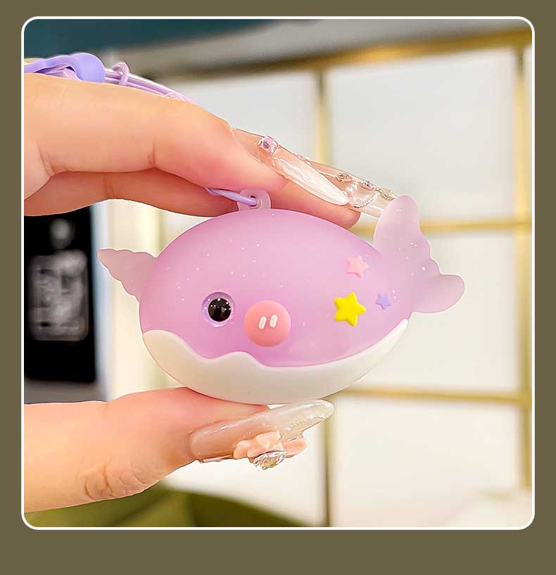 Cute Whale PVC Keychain – Kawaii Ocean Animal Rubber Bag Charm with Wrist Strap