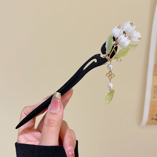 Elegant Chinese Hair Stick – Wooden Hair Pin for Women, Vintage Hair Accessory for Bun, Updo, Wedding & Cosplay